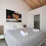 Vila Sunset Sea View 10 *