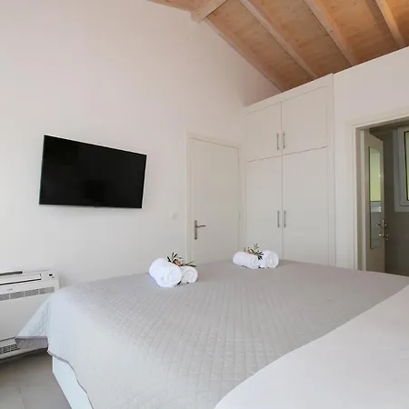 别墅 Sunset Sea View 10 *