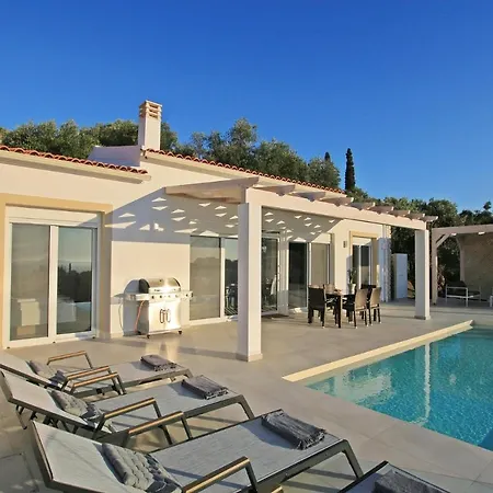 Villa Sunset Sea View 10 *